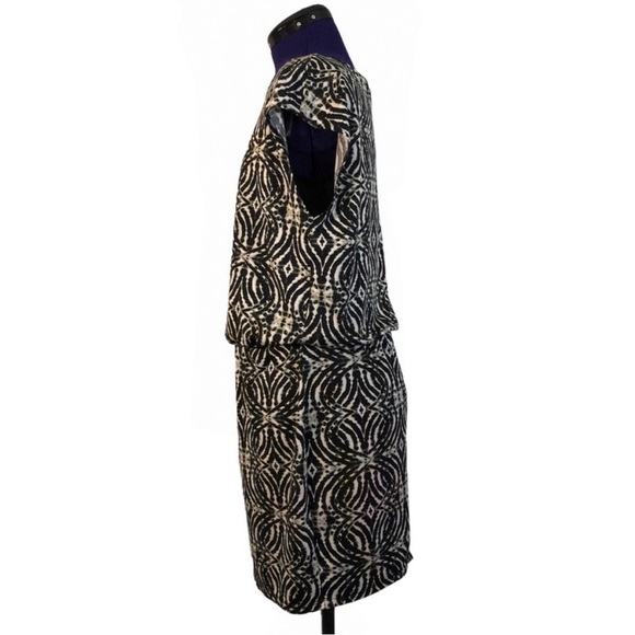 AB Studio Black White Patterned Short Sleeve Dress - Picture 2 of 11